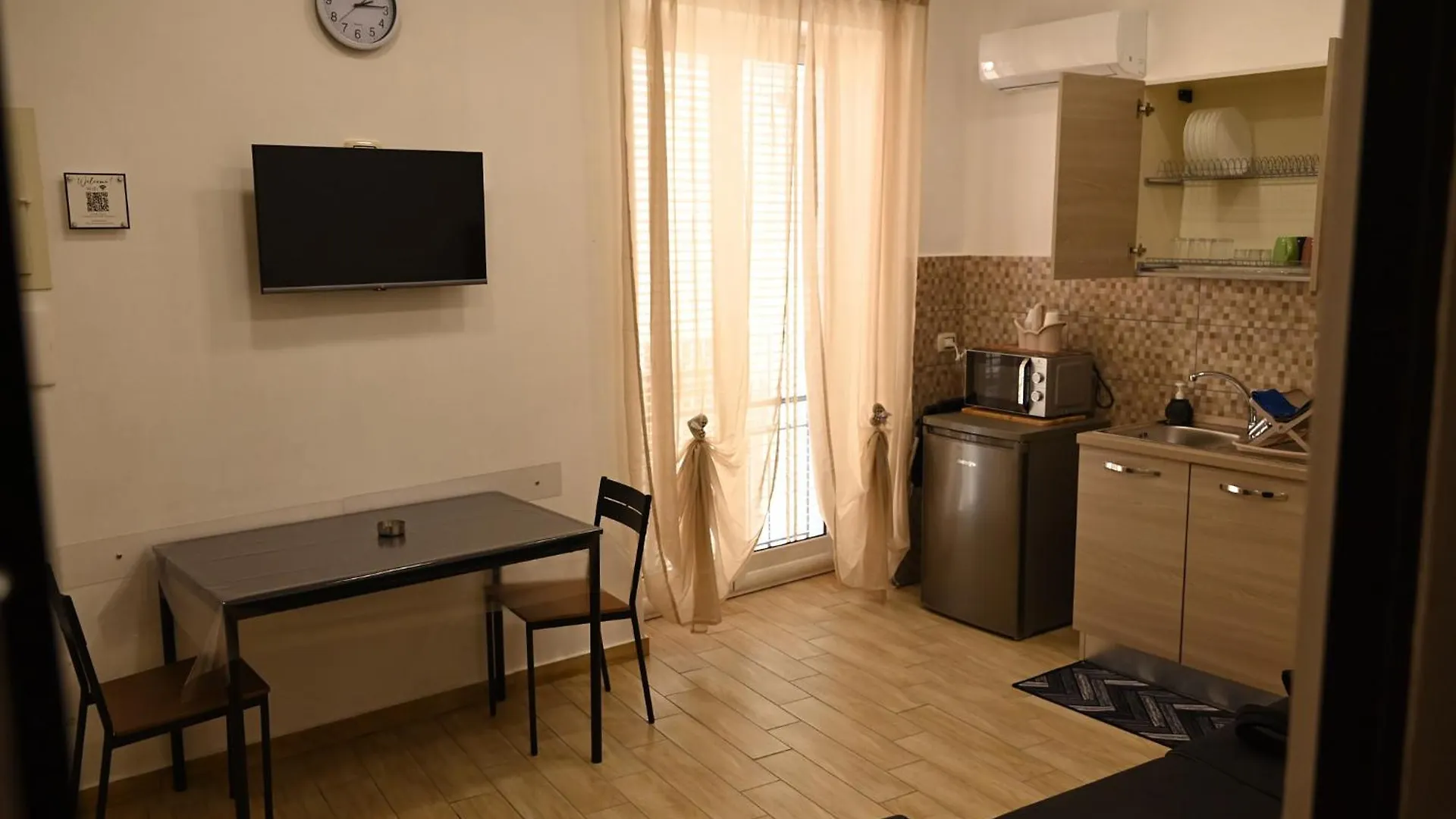 Maison Centro Storico Naples 0*,  Italy